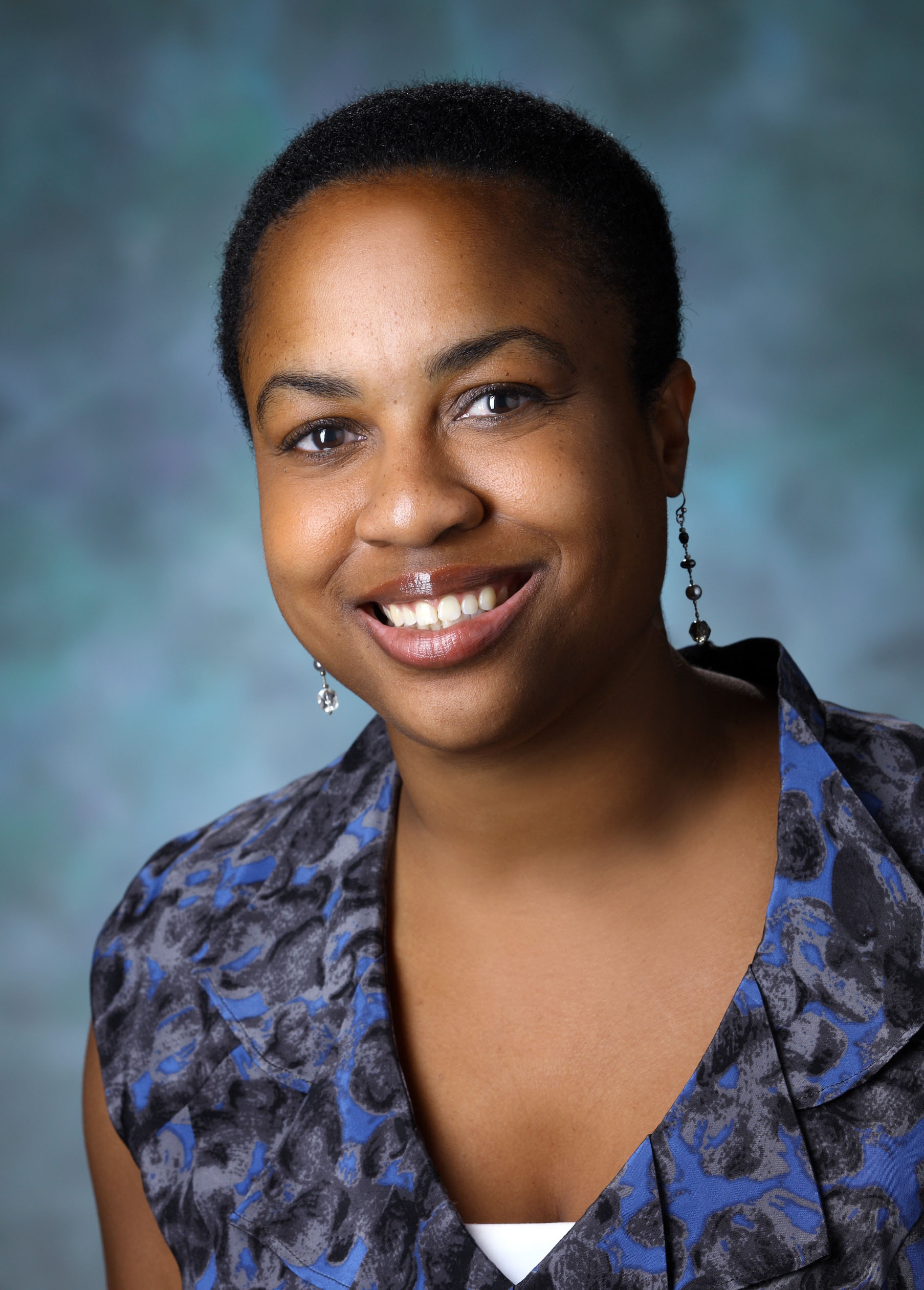 dr-namandje-bumpus-discusses-her-educational-path-and-her-research-career-in-pharmacology